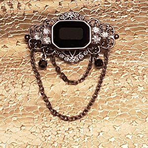 Vintage Black Rhinestone Brooch Silvertone
